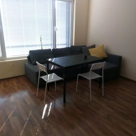 Cozy Apartament Naydenov Apartamento Burgas Exterior foto