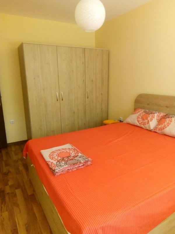 Cozy Apartament Naydenov Apartamento Burgas Exterior foto